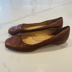 SOFFT Ballet Flats Womens Brown Leather Square Toe Slip On Comfort Shoe Sz 9M